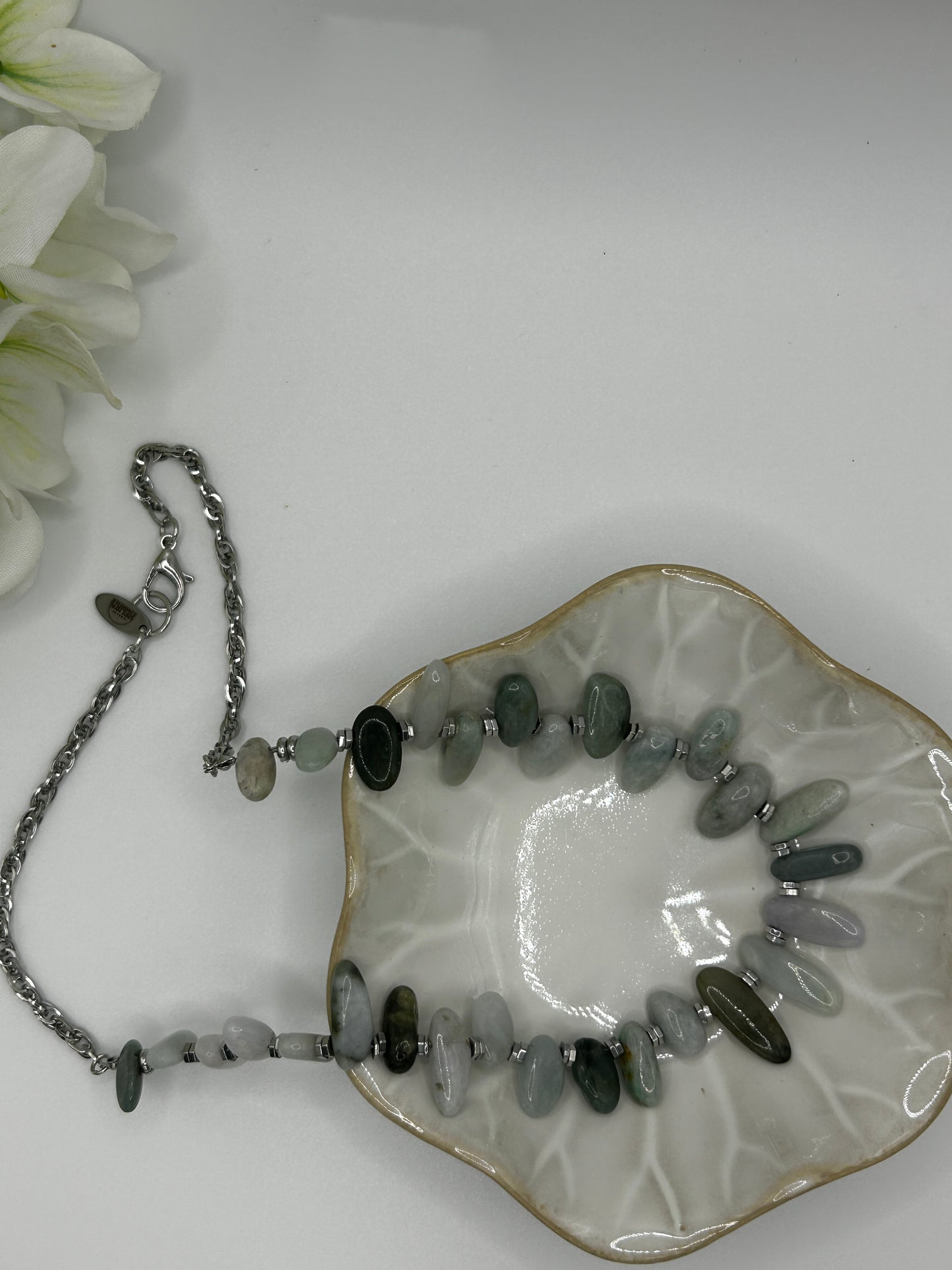 Maris Moss Necklace – Australian Jade & Silver-Plated Steel