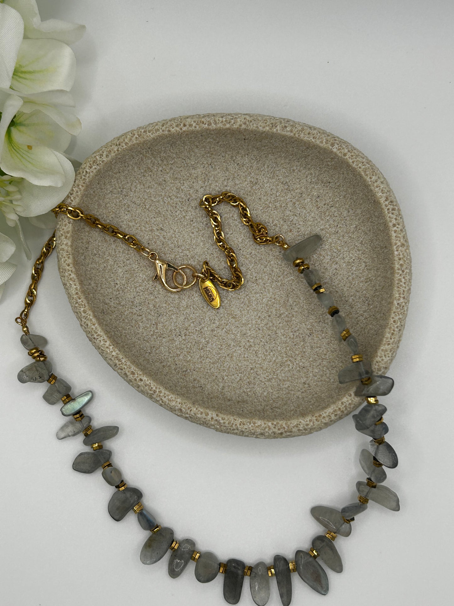 Maris Moss Necklace – Australian Jade & Silver-Plated Steel