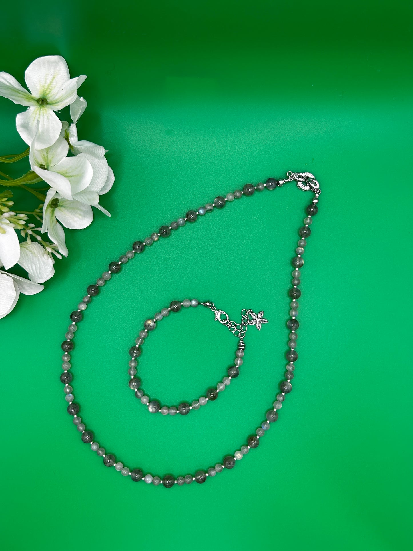 Ivy Set – Labradorite Necklace & Bracelet
